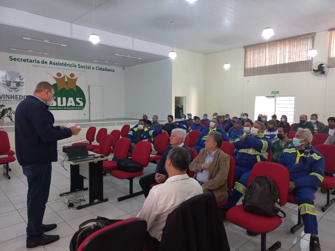 Vinhedo recebe durante essa semana curso presencial da Escola da Água e Saneamento