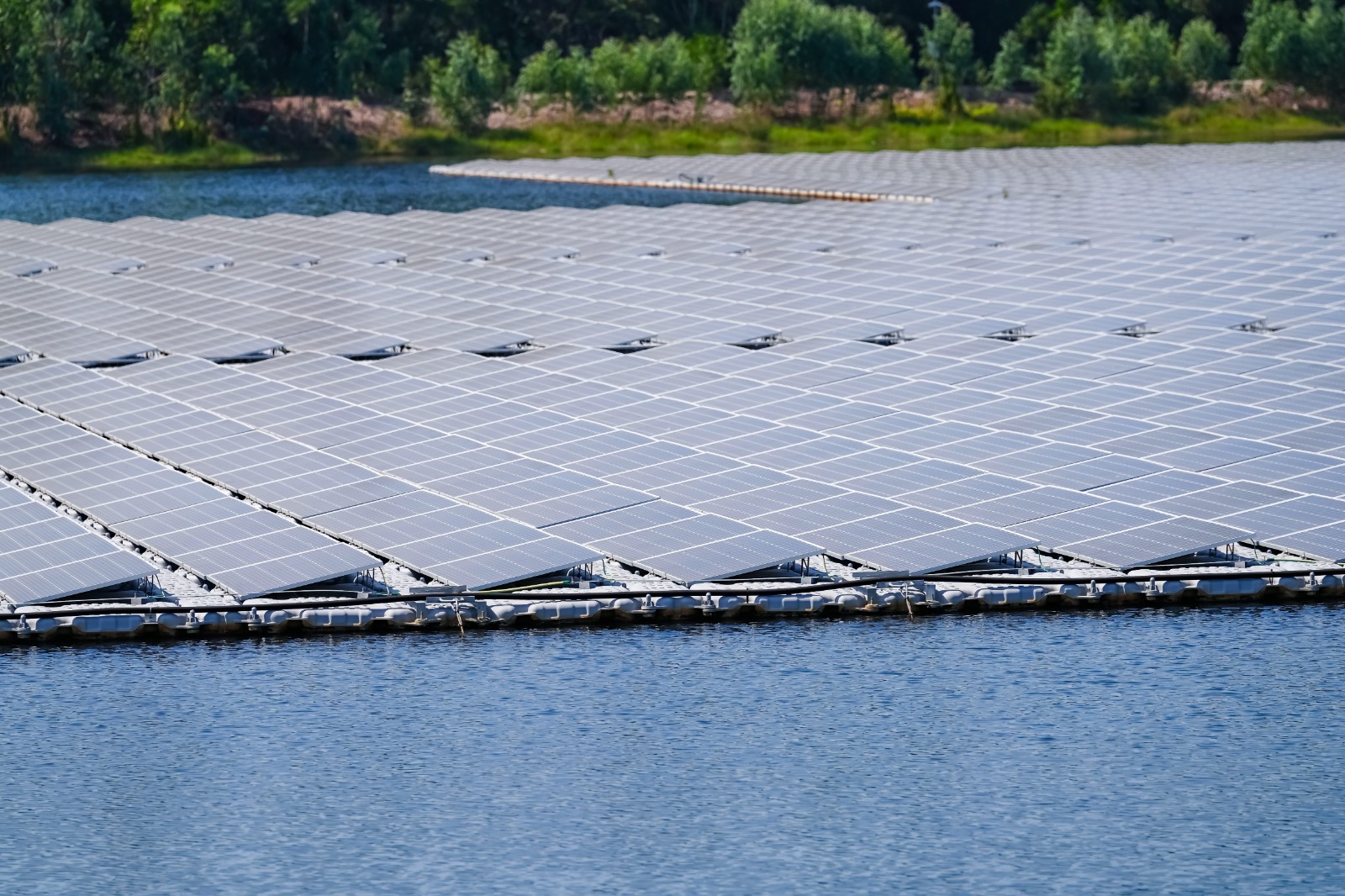 Inovação: Itaipu vai instalar usina solar flutuante em reservatório