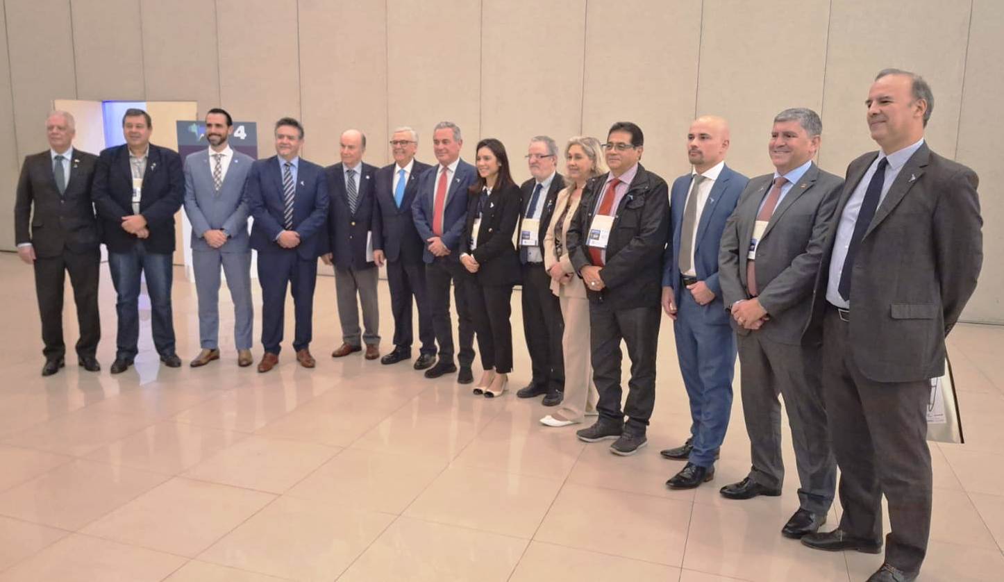 1ª Reunião de trabalho do Conselho Latino-Americano da Água define estrutura da instituição e a composição da sua diretoria